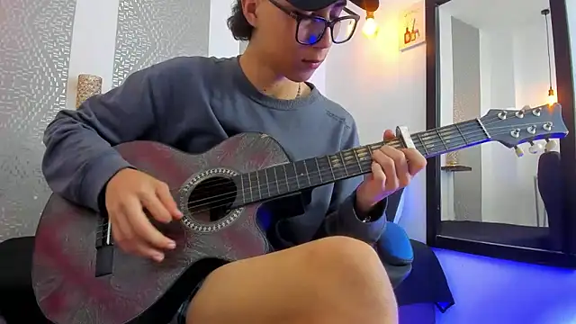 Snapshot of Nikolay_Gregori chatting on March 2025 07:15:01 AM Nikolay Gregori online show from March 2025 07:15:01 AM