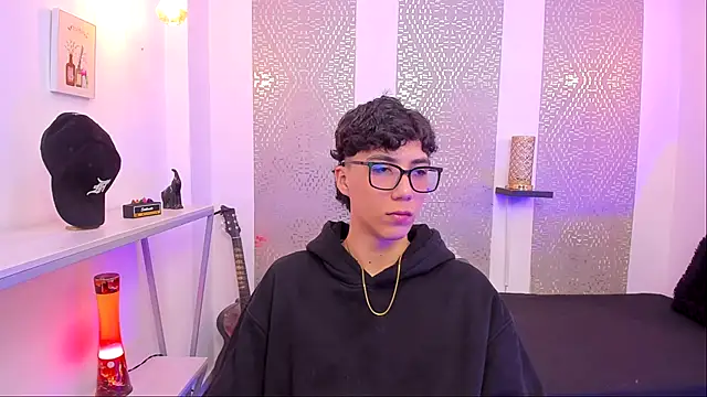 Snapshot of Nikolay_Gregori chatting on September 2025 04:11:02 AM Nikolay Gregori online show from September 2025 04:11:02 AM