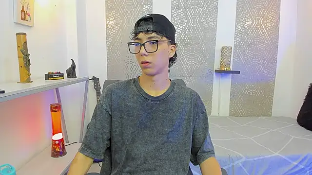 Snapshot of Nikolay_Gregori chatting on September 2025 04:06:01 AM Nikolay Gregori online show from September 2025 04:06:01 AM