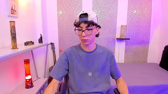 Snapshot of Nikolay_Gregori chatting on October 2025 04:21:01 AM Nikolay Gregori online show from October 2025 04:21:01 AM