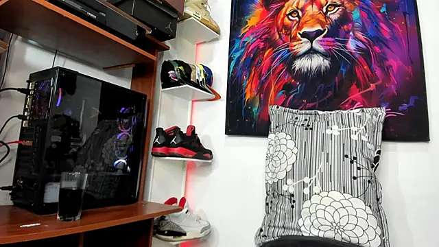 Pantera black 21 online show from February 2025 08:49:01 AM