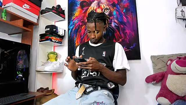 Pantera black 21 online show from September 2025 08:19:01 PM