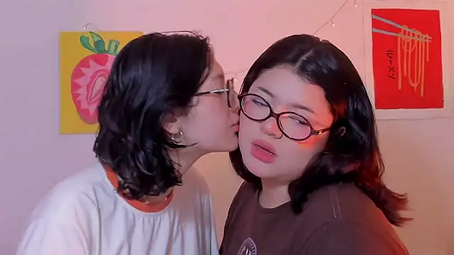 Gaby Danna online show from November 2025 06:52:01 PM