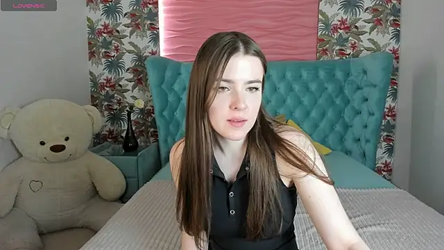 Haley Gars online show from May 2026 11:27:01 AM