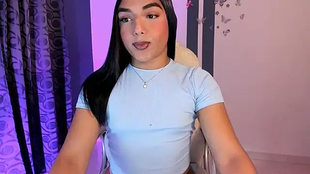 CandyLatinHott online show from December 2025 01:26:02 AM