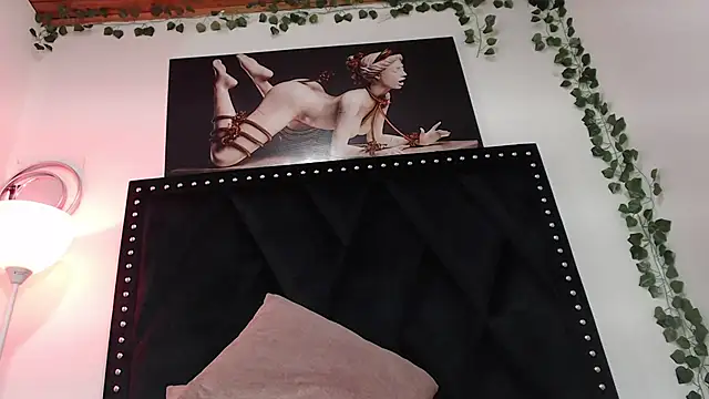 Eda Bonne online show from January 2025 06:35:01 PM