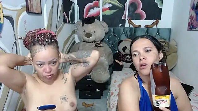 Snapshot of manzanahot9 chatting on July 2026 12:21:02 PM manzanahot9 online show from July 2026 12:21:02 PM