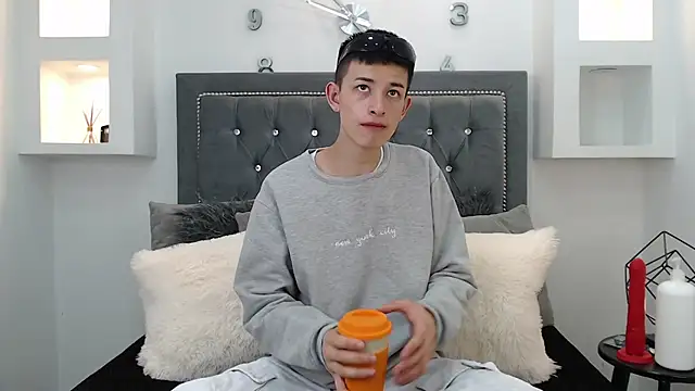 MaikCarver online show from January 2025 04:21:01 AM