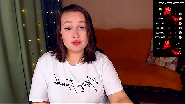Snapshot of Cutie-Melanie chatting on December 2024 12:16:02 PM Cutie-Melanie online show from December 2024 12:16:02 PM
