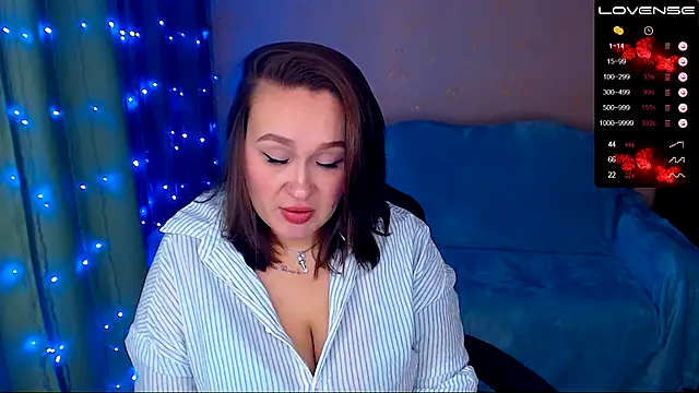 Snapshot of Cutie-Melanie chatting on January 2025 02:19:01 PM Cutie-Melanie online show from January 2025 02:19:01 PM