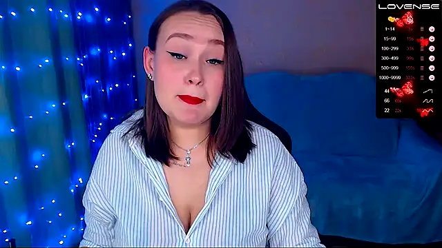 Snapshot of Cutie-Melanie chatting on February 2025 07:23:02 PM Cutie-Melanie online show from February 2025 07:23:02 PM