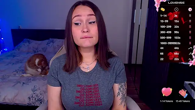 Cutie-Melanie online show from November 2025 08:22:02 PM