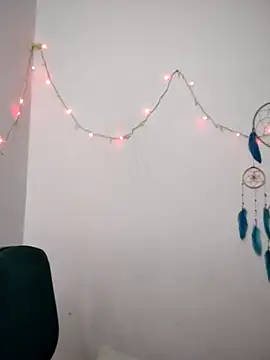 kristal ktl online show from April 2026 01:22:02 AM