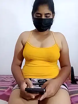 SLZAARA online show from October 2025 08:07:02 PM