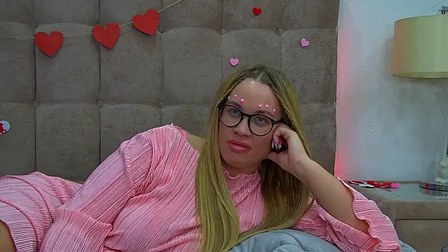 MariaNeumann online show from February 2025 09:53:02 PM