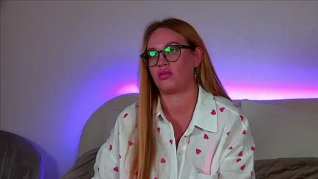 MariaNeumann online show from March 2025 07:16:01 AM