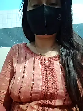 Snapshot of Aishwaryaa_69 chatting on January 2025 04:39:01 PM Aishwaryaa 69 online show from January 2025 04:39:01 PM