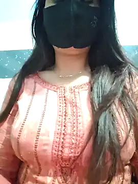 Snapshot of Aishwaryaa_69 chatting on January 2025 01:49:01 PM Aishwaryaa 69 online show from January 2025 01:49:01 PM