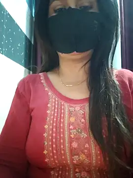Snapshot of Aishwaryaa_69 chatting on March 2025 10:22:01 AM Aishwaryaa 69 online show from March 2025 10:22:01 AM