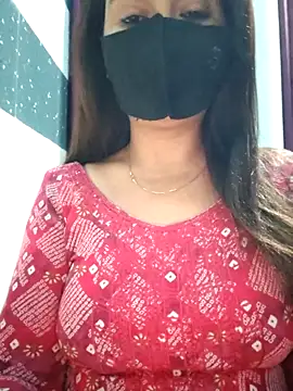 Snapshot of Aishwaryaa_69 chatting on March 2025 03:31:01 AM Aishwaryaa 69 online show from March 2025 03:31:01 AM
