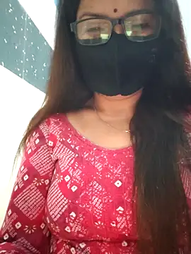 Snapshot of Aishwaryaa_69 chatting on March 2025 12:17:01 PM Aishwaryaa 69 online show from March 2025 12:17:01 PM