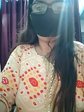 Snapshot of Aishwaryaa_69 chatting on September 2025 02:55:02 AM Aishwaryaa 69 online show from September 2025 02:55:02 AM