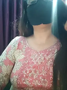 Snapshot of Aishwaryaa_69 chatting on September 2025 02:51:02 PM Aishwaryaa 69 online show from September 2025 02:51:02 PM