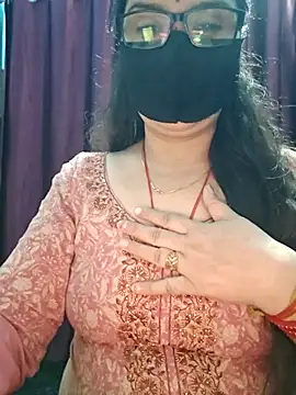 Aishwaryaa 69 online show from November 2025 08:36:01 AM