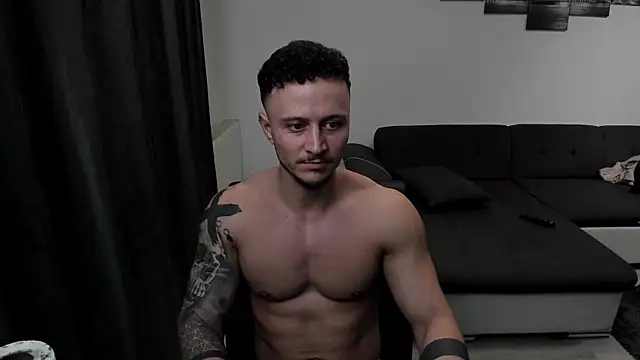 Richarddarell1 online show from February 2025 05:51:02 AM