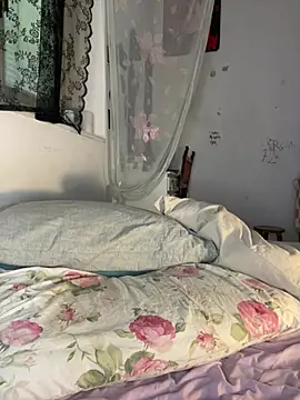 giuli zerozero online show from March 2026 12:49:01 PM