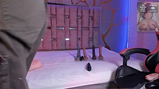 Leiaa  online show from February 2026 06:01:01 AM