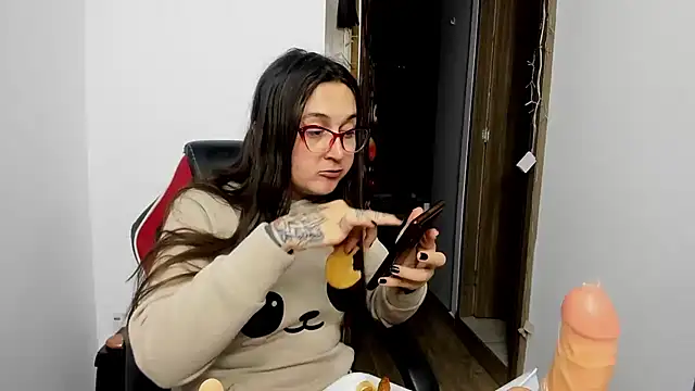 Sweet-Suck69 online show from December 2024 03:05:02 AM
