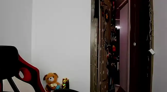 Sweet-Suck69 online show from December 2024 08:47:01 PM