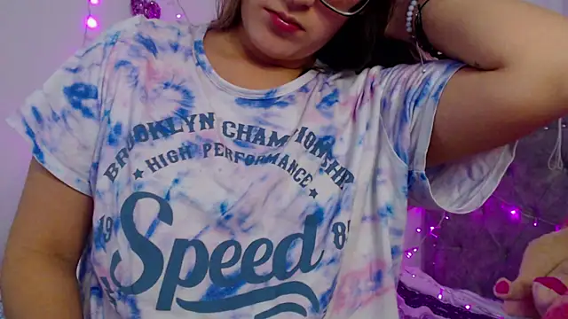 Snapshot of Giia_paiige18 chatting on March 2025 06:11:02 AM Giia paiige18 online show from March 2025 06:11:02 AM