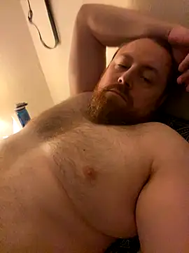 Hairy Guy30 online show from November 2025 10:38:01 AM