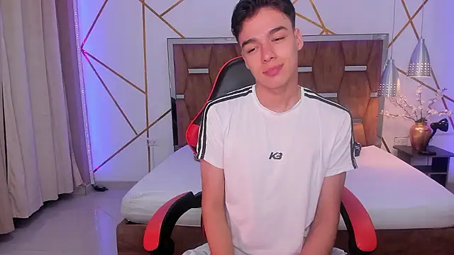 Gerony  online show from December 2024 05:15:02 AM