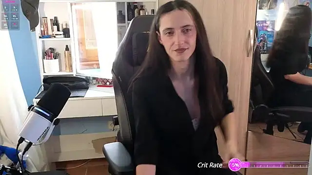 MemiKouki online show from February 2025 12:11:02 PM