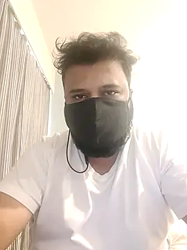 Hunk-Hand6 online show from April 2026 12:55:01 PM