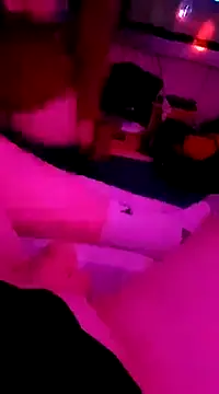 Snapshot of Mic_Oxinner chatting on February 2025 01:17:02 PM Mic Oxinner online show from February 2025 01:17:02 PM