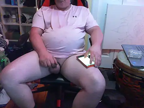 Snapshot of Mic_Oxinner chatting on September 2025 11:46:02 AM Mic Oxinner online show from September 2025 11:46:02 AM