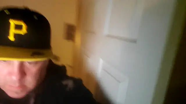 Snapshot of Mic_Oxinner chatting on October 2025 07:10:02 AM Mic Oxinner online show from October 2025 07:10:02 AM