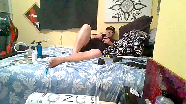 Mic Oxinner online show from March 2026 07:20:02 PM