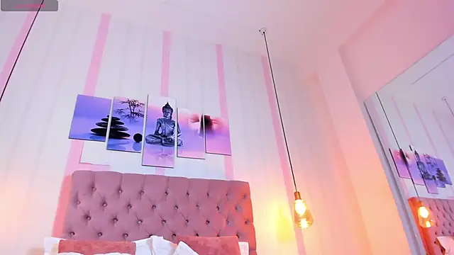 Sophia turneer online show from January 2025 10:12:01 PM