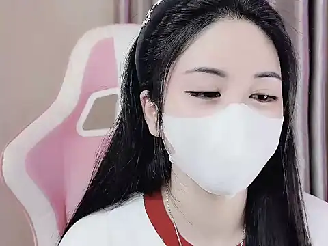  Lygn   online show from February 2025 04:47:01 PM