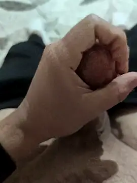 ssikerek23 online show from October 2025 11:13:01 PM