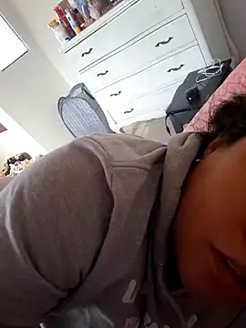 Snapshot of KasiaVenus_ chatting on January 2025 12:18:01 PM KasiaVenus online show from January 2025 12:18:01 PM