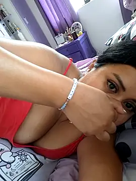 Snapshot of KasiaVenus_ chatting on February 2025 01:27:01 PM KasiaVenus online show from February 2025 01:27:01 PM