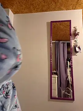 Snapshot of KasiaVenus_ chatting on September 2025 04:34:02 AM KasiaVenus online show from September 2025 04:34:02 AM