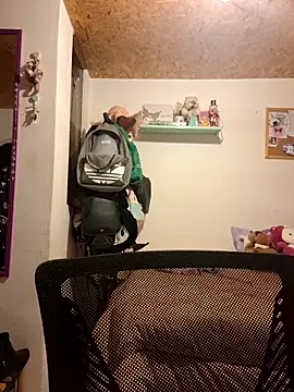 Snapshot of KasiaVenus_ chatting on October 2025 03:52:02 AM KasiaVenus online show from October 2025 03:52:02 AM