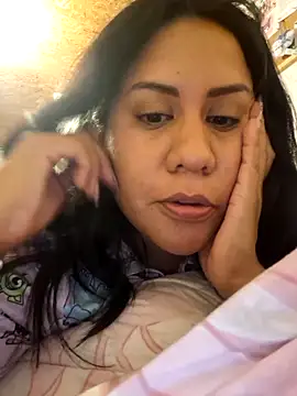 Snapshot of KasiaVenus_ chatting on November 2025 03:17:01 AM KasiaVenus online show from November 2025 03:17:01 AM